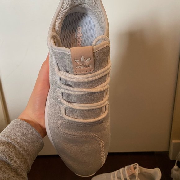 Adidas Runners - Picture 1 of 4